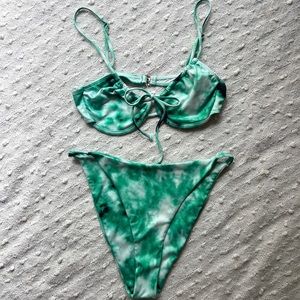 Tie dye underwire bikini